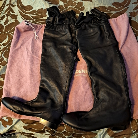 GOLDENBLEU blk smooth Italian leather crikled over knee boots - Picture 1 of 16